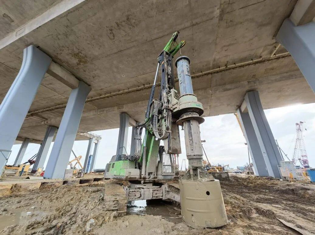 施工現(xiàn)場拍圖