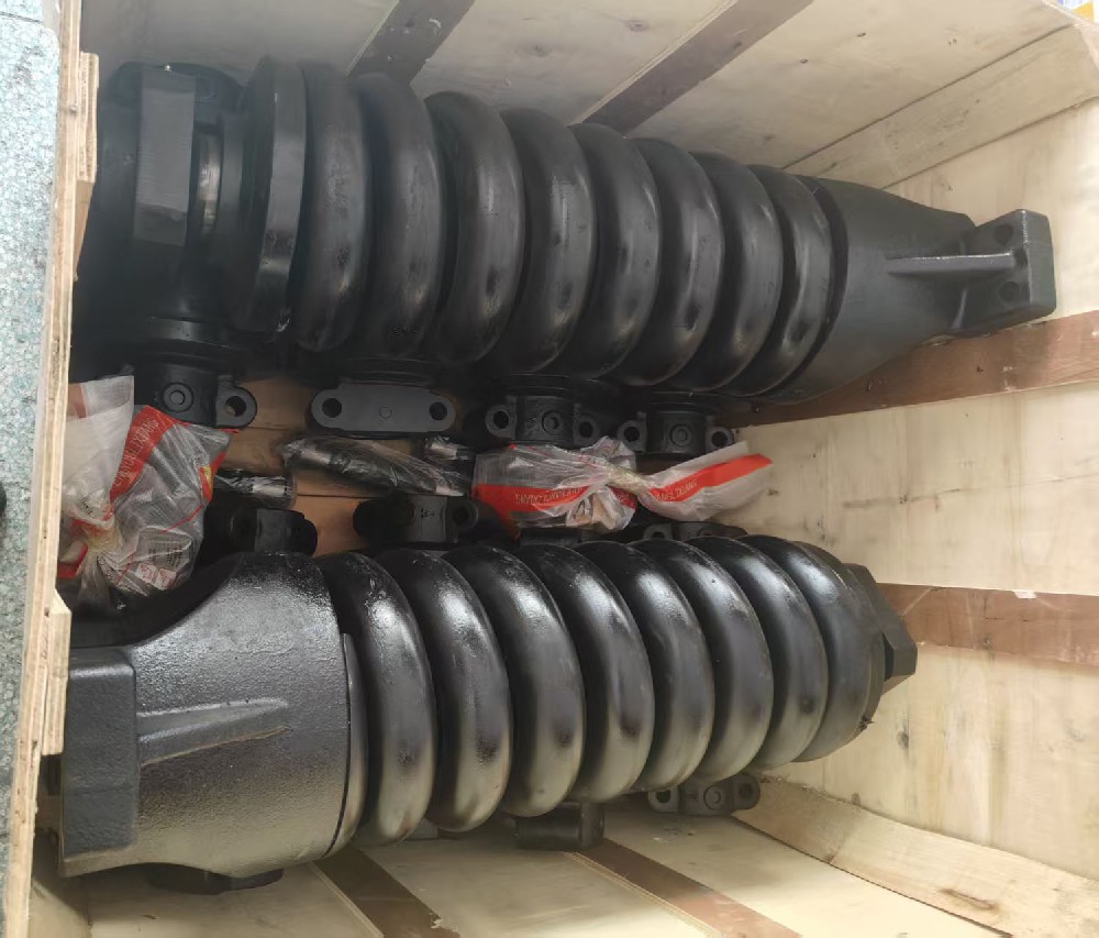 中聯(lián)360C旋挖鉆機配件一批發(fā)往馬來西亞